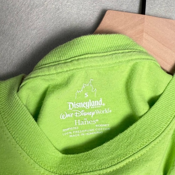 Disneyland Resort Walt Disney World By Hanes Eeyore Green Graphic T-Shirt size S - Picture 4 of 7